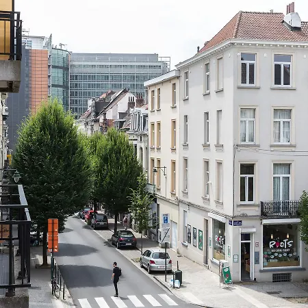 Michel Ange Halldis Apartamento