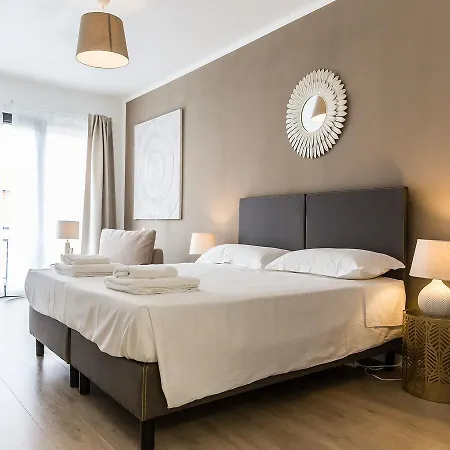 Michel Ange Halldis Apartamento