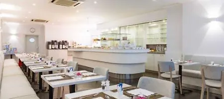 ان اتش غراند بالاس أرينبيرغ 4*