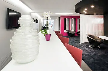 Louise Hotel