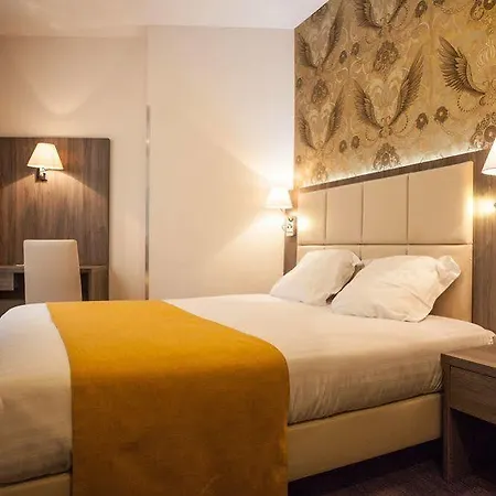 Dansaert Hotel 3*