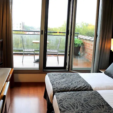 Catalonia Hotell