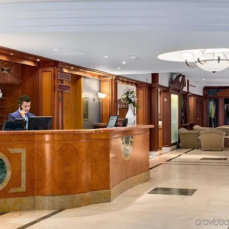 ホテル Nh コレクション グラン サブロン