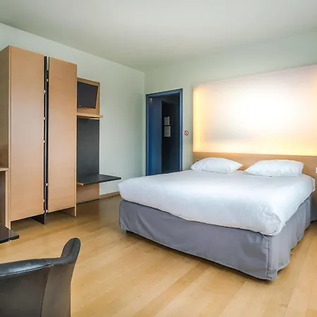 Hotel 322 Lambermont 3*