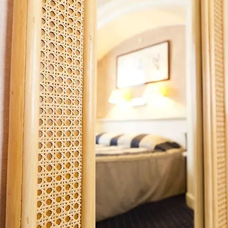 Des Colonies By Mercure Hotel 3*