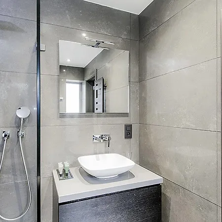 Hotel Agenda Louise 3*