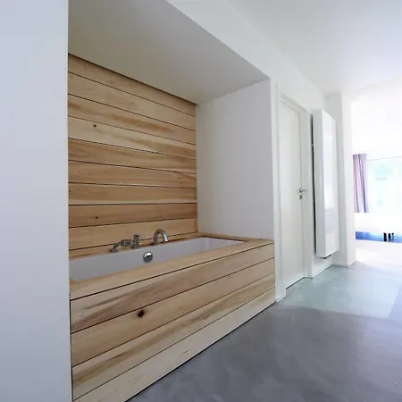 Guest house Urban 3*