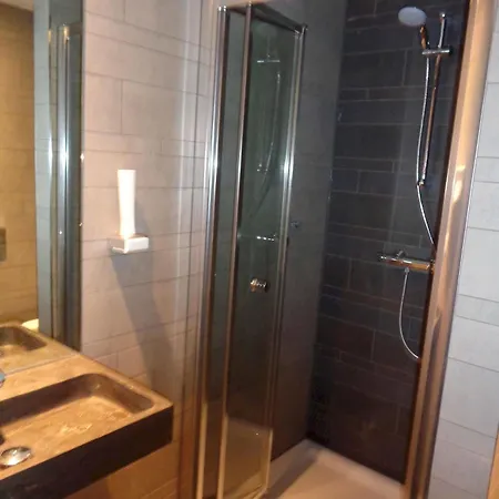 Hostel Brxxl 5 Centre Brussels