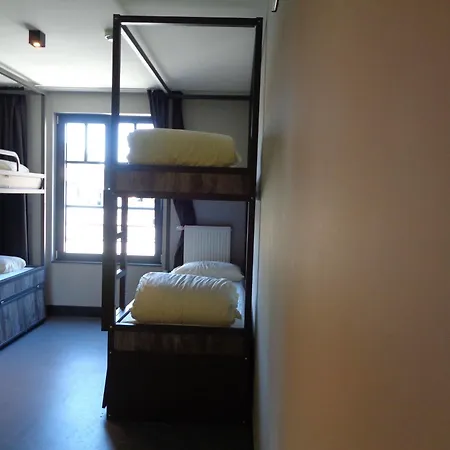 Brxxl 5 Centre Hostel *