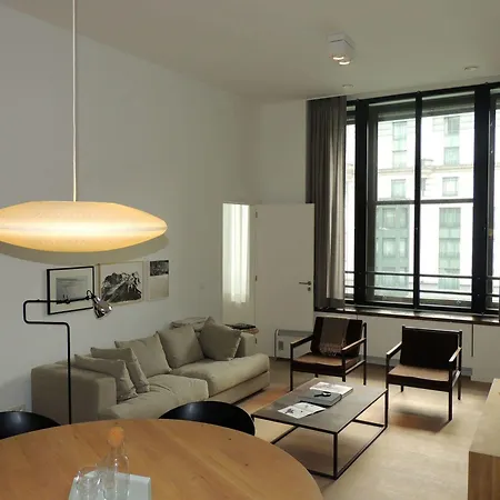 Chambon Suites Aparthotel 2*