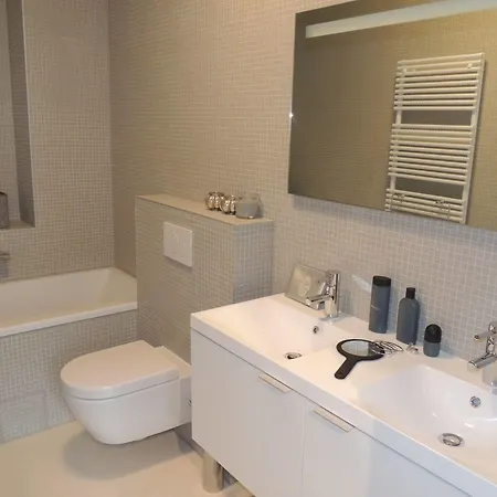 アパートホテル Chambon Suites ブリュッセル