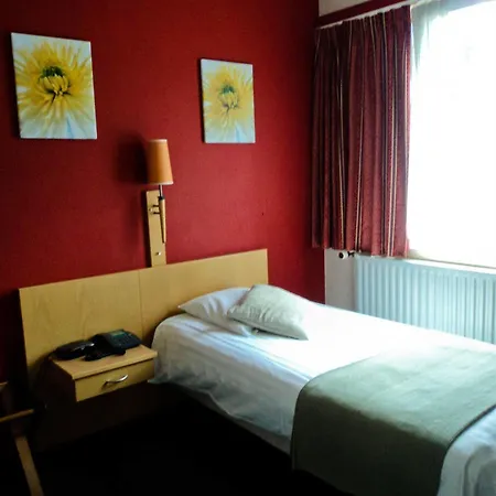 Hotel Strombeek 2*