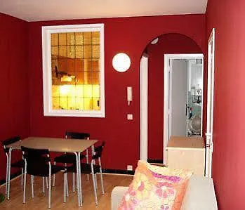 Aparthotel Rentbynight 3*