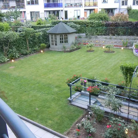 & Housingbrussels * Brussels