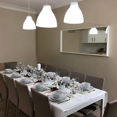 Luxury Charvet Bruxelles-midi * بروكسل