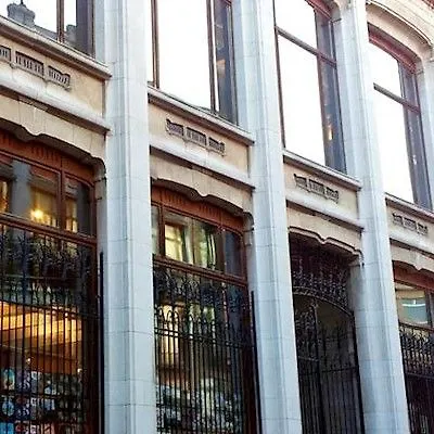 Апарт-отель B-aparthotel Grand Place
