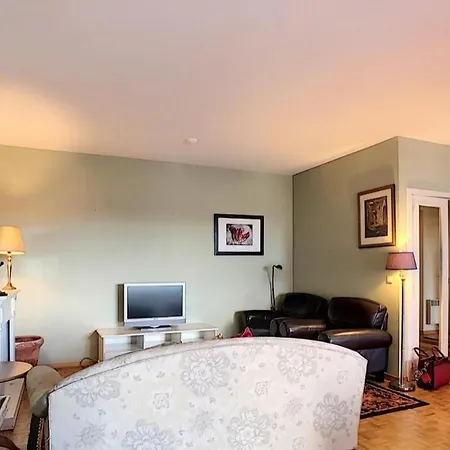 Bright Sunny Residence - Brussels Schaerbeek Appartement