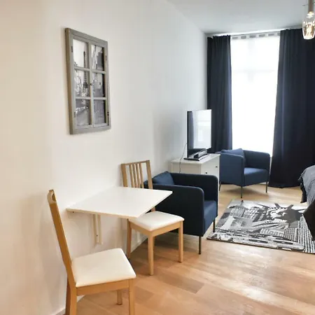 Laeken Residence.3 *