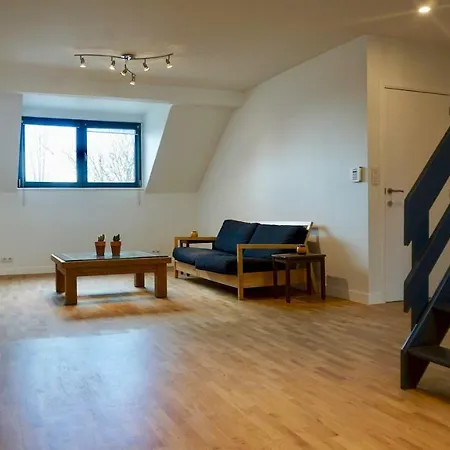 Unit 8 - Charming Loft Apt. Near Avenue Louise Free Parking Апартаменты