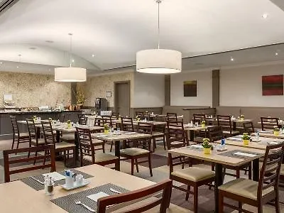 Hotel Nh Carrefour De L'europe 4*