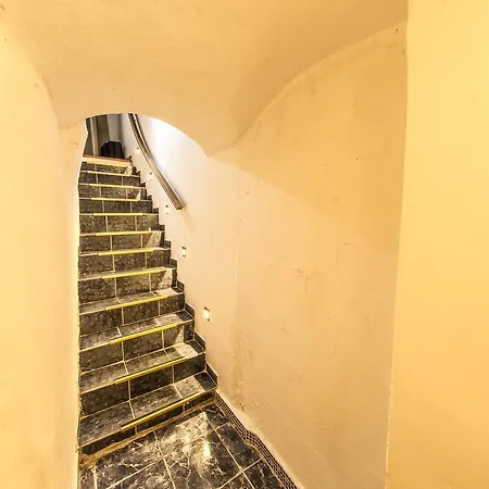 Apart Otel Rentbynight 3*