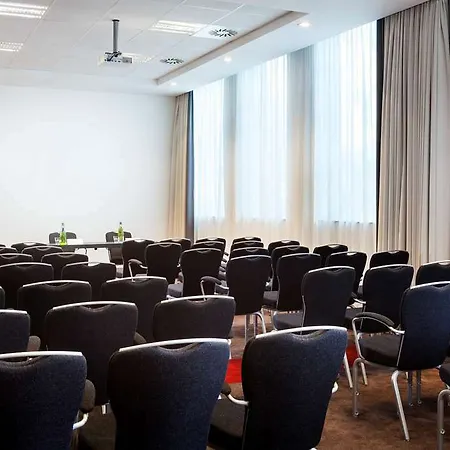 Park By Radisson Brussels Centre Midi