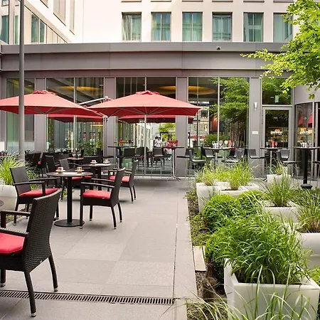 Hotel Park By Radisson Brussels Centre Midi