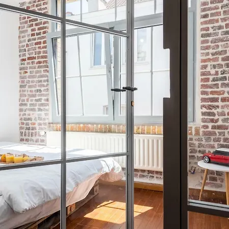 Europea Sunny Loft - Eu Area Apartment *