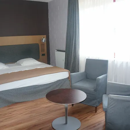 Sky - Eurocap Hotell