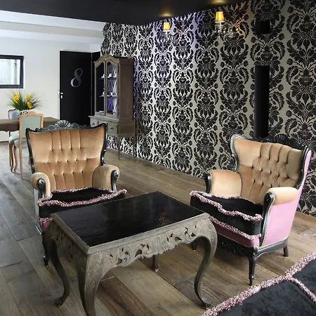 Aparthotel L'Impronta Aparthotel 4*