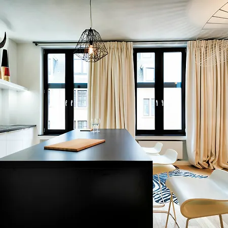 Charles Home - Grand Place Aparthotel Brüssel
