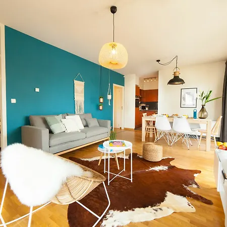 Sweet Apartments-eu Parliament * Brusel