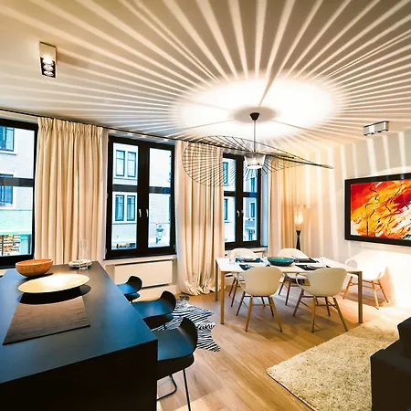 Charles Home - Grand Place Aparthotel 4* Brüssel