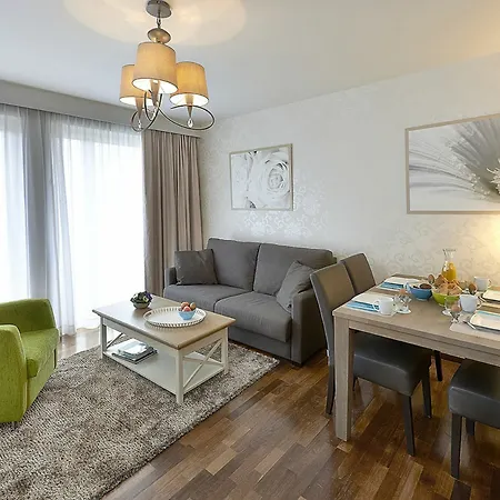 Aparthotel Thon Parnasse 4*