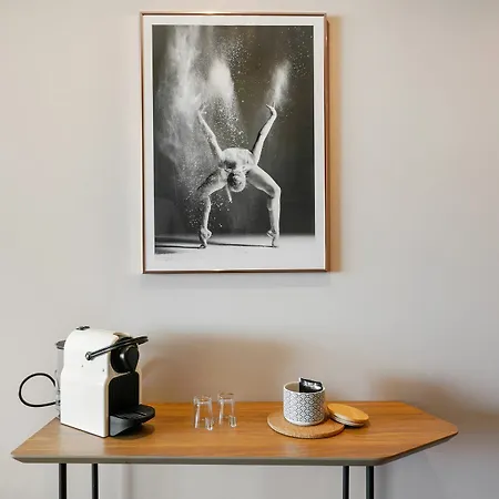 Aparthotel Appart'city Confort Centre Gare Du Midi 3*