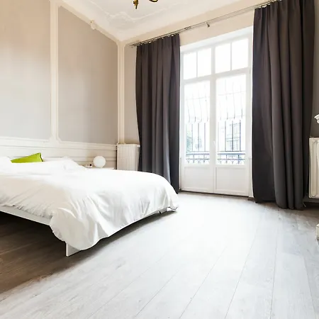 Schuman Square - Eu Apartman Brüsszel