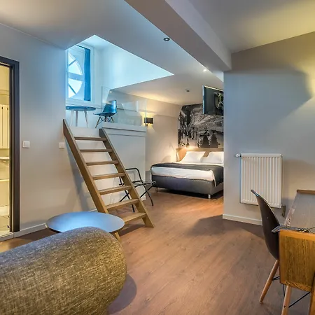 Le Quinze Grand Place Hotel