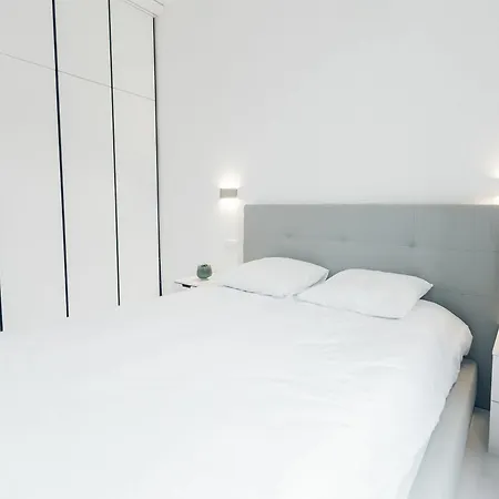 Luxueux Triplex Apartament