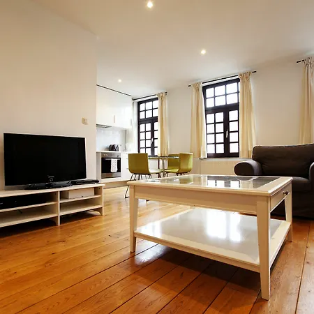 Grand Place Apartment *
