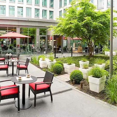 Park By Radisson Centre Midi Hotel Brussels