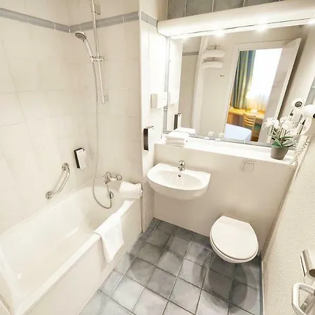 Hotel Dc & Restaurant Brussels South