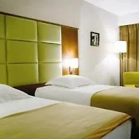New Charlemagne Hotel
