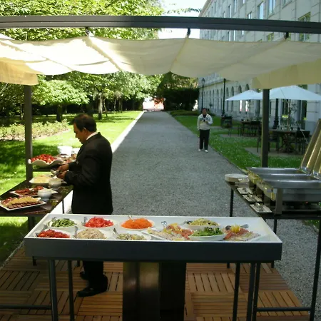 호텔 A&o Centrum 2*