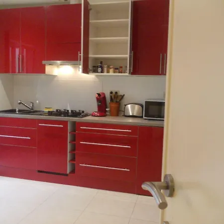 Trone Apartamento