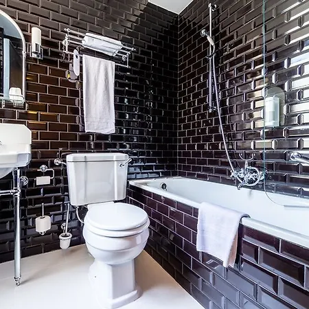 لو شاتولان 5*