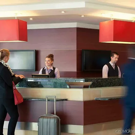 Mercure Airport Hotel