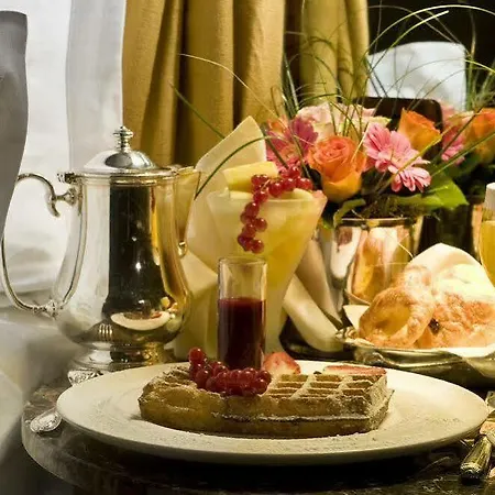 Warwick Grand-place 4*