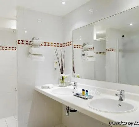 Отель Hotel Brussels 4*