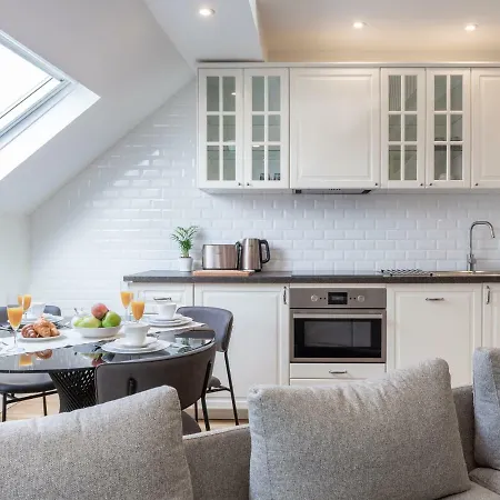 Sweet -dansaert * בריסל