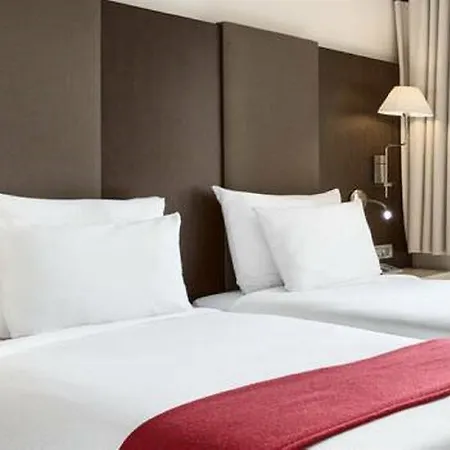 Nh Grand Place Arenberg Hotel